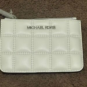 NWT Michael Kors Rare Discontinued White quilted Leather (Chocolate bar) Wallet